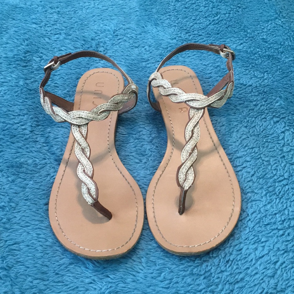 Gold Twist Sandals